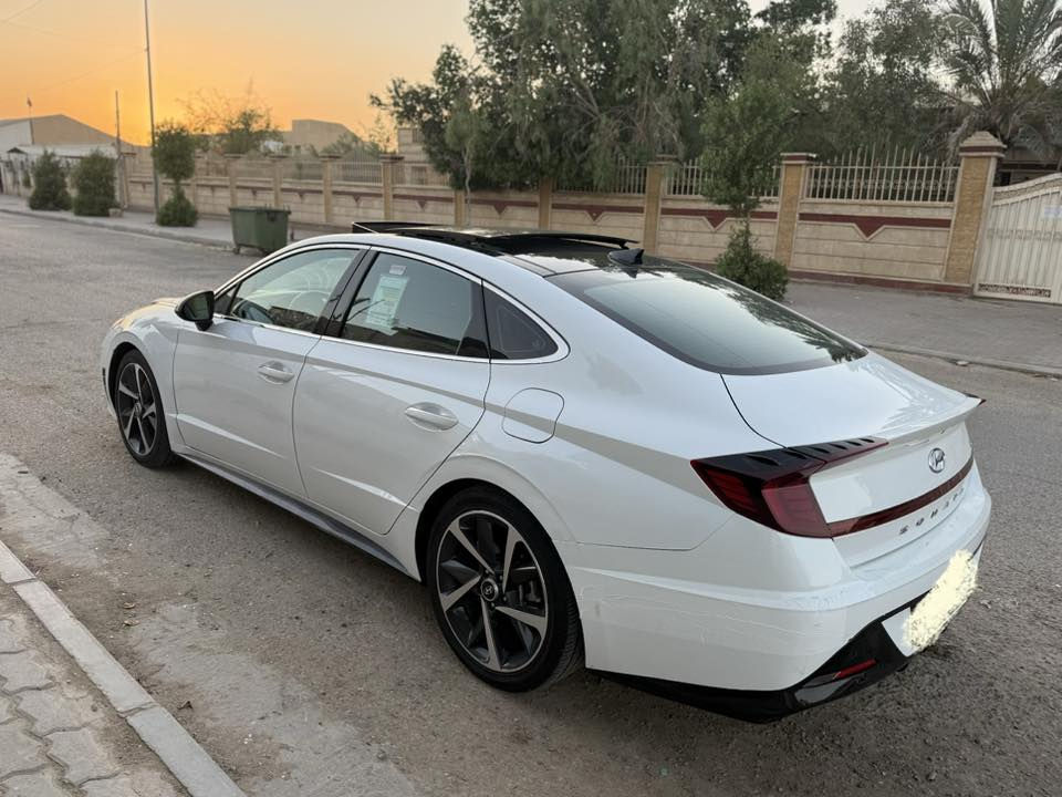 سلام عليكم للبيع سوناته 2023فول موصفات لمتد 1/1 جاهزالسياره مكينه كير حداديه تبريد تخم تاير ما ناقصه برغي وضع شركه رقم مثنى معوقين انكليزي بسمي وكاله عامه ماشيه 55الف كليو متر بسمي وكاله عامه ماشيه 55الف كليو متر

وسياره بدون صبغ
مبدل بيه جاملغ امامي فقط بدون ايرباك 
المواصفات

بصمه

بصمه ابواب

ردارامامي وجانبي

شاشه جبيره

تحكم ستيرن

شحن واير ليس

داخل ابيض

تبريد امامي خلفي

تدفئه مقاعد

3وضعيات للقياده

كير دكم

تبريد بيانووو

مانع انزلاق وبعد بيه هواي موصفات 

السعر175

للاستفسار ***********المكان سماوه المركز ❤️

