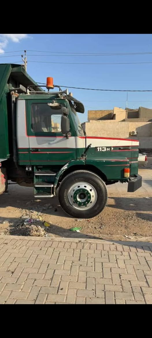 سيكانيه للبيع ١١٣ اصل بجم طويل محرك١٢ ونص سايس ستندر راديتر جديده تبريد ثلج كير ٥في٥ مجموعه كتر رقم بصرة بسمي سنويه ل ٢٩ جك جديد تانكي دهن ١٨٠ تخم تاير عوزه زوج باتريات جدد سيارة جاهزه لشغل رقم الهاتف ***********
