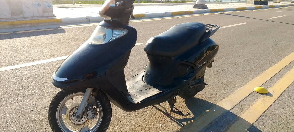 دراجه سبيسي ياباني للبيع
دراجه كله بلاديه مبدل فقط بستم
كهربائيات كله شغاله سلف هندر  لايت لد
 كفرات اصلي مختوم سعر 550 وبيه مجال
***********
