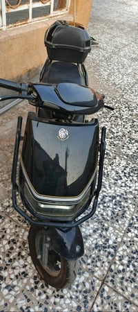 دراجة شحن 7 بطاريات 40 كم متر تمشيك بريك دسك امامي خلفي نضيفة من ماركة...