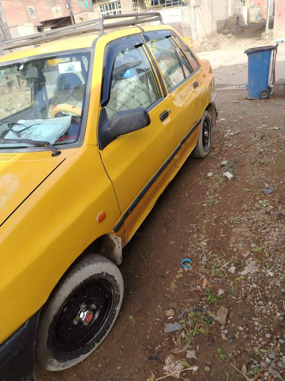 سلام عليكم ورحمة الله وبركاتة هاي سياره موديل12بلاديه لا صبغ ولا معجون ومكينه وكير شركه سعر٢٤وبيهه مجال قليل الستفساى***********
