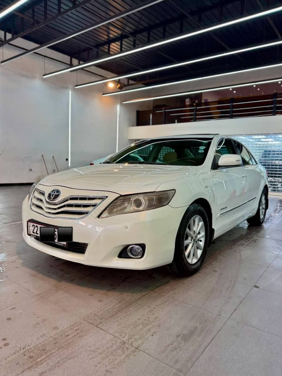 كامري GLX خليجي 2011
السيارة مكفولة بدون ضربه فقط دعاميت صبغ
السيارة فول فتحة ومواصفات ال GLX المعروفه
سعر السيارة 132 ورقة بيها مجال بسيط 
نظيفه جدا بدون اي نقص منظومه تبريد ثلج جديده تايرات تخم جديد عليها ادامه كاملة 
رقم اربيل الجديد باسمي 
مكان السيارة بغداد العامرية 
للاستفسار ***********
