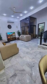 ام الخيل الثالثة • ٢٠٠م • ٤ غرف