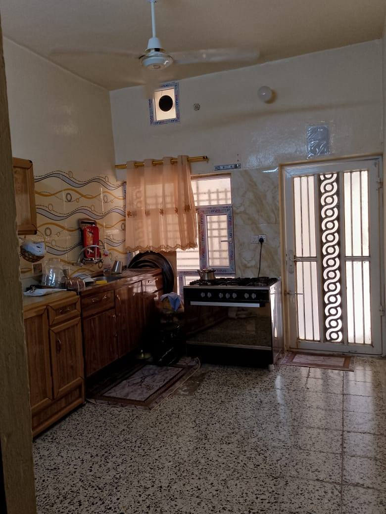 بيت ملك صرف للبيع قاطين 127متر
لوفة الناحية قريب على بيت شيخ سعيد الجاسم الي يريد تفاصيل اكثر يتفظل هاذه رقمي واتساب ***********
