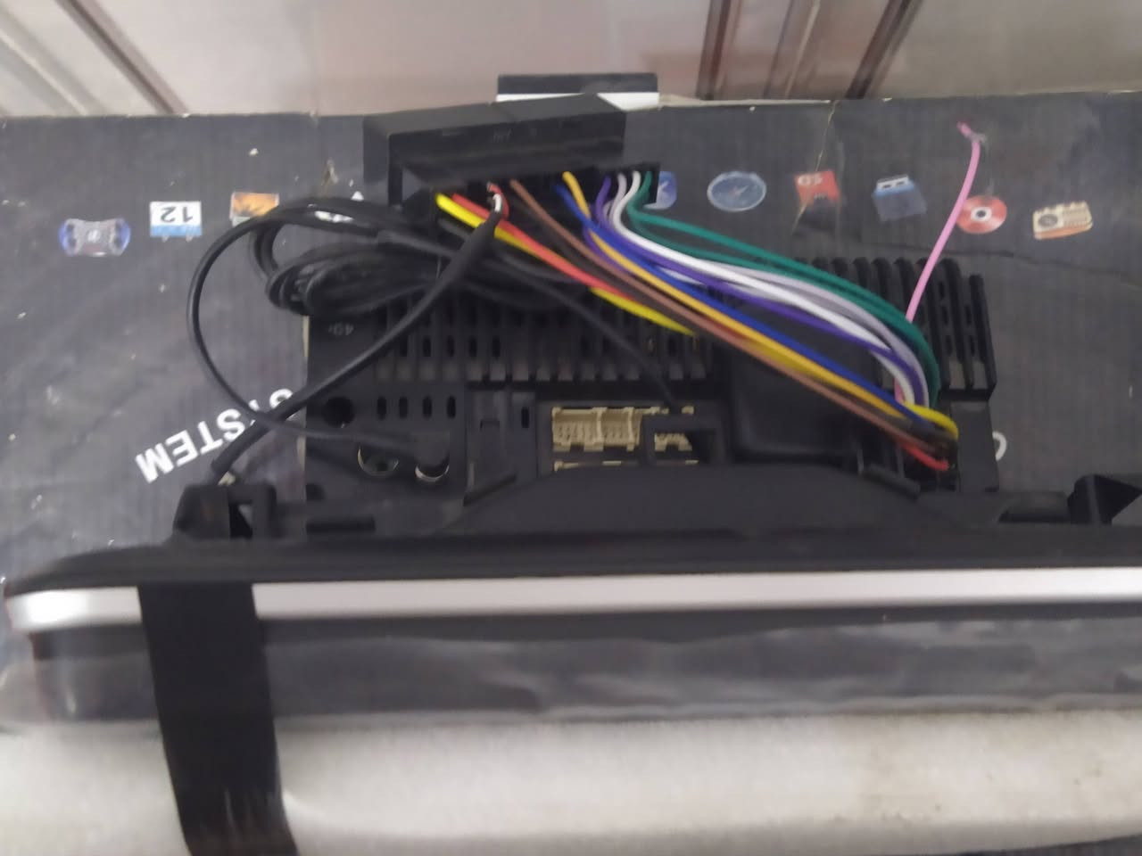 سلام عليكم ورحمه شاشه توسان 2019ترهم 2020جديد ماشدوده على سياره/دوس عدد2 قيم وخذ مكان سده الهنديه هذا رقمي ***********
