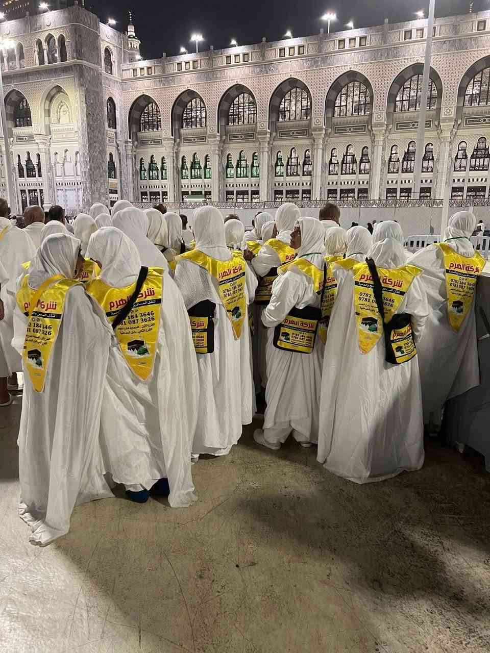 اللهم صلي على محمد وآل محمد 
تم البدء بأستلام جوازات عمرتي رجب وشعبان
الأنطلاق يوم 14/1/2026
مدة الرحلة 10 أيام 
بسعر 875 ألف فقط 
السكن في المدينة المنورة ( منطقة المركزية) 
السكن في مكة المكرمة ( منطقة محبس الجن )
يشمل البرنامج ⬇️ 
1️⃣النقل عن طريق باصات حديثة جداً ومجهزة 
2️⃣فنادق جيدة جداً وقريبة من الحرم النبوي والمكي
3️⃣ثلاث وجبات أطعام بوفيه مفتوح 
4️⃣مرشد ديني ومتعهد يرافقان الرحلة 
5️⃣هدايا للرجال والنساء
📍 وتوجد رحلات طيران بأسعار مناسبة
للحجز والأستفسار 📞 ***********
