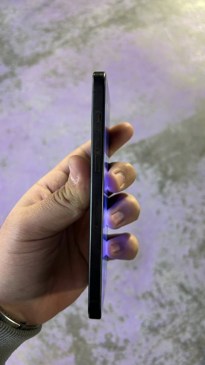 السلام عليكم
ايفون 15 بروماكس ذاكره 256  بطاريه 86 لون النيلي المميز  جهاز نضيف كلش  ممبدل بي شي وتر بروف عل حاسبه كله نورمال 

مكاني بغداد حي الجامعه 

السعر مليون و25 وبي مجال بسيط للتواصل

واتساب فقط***********.
