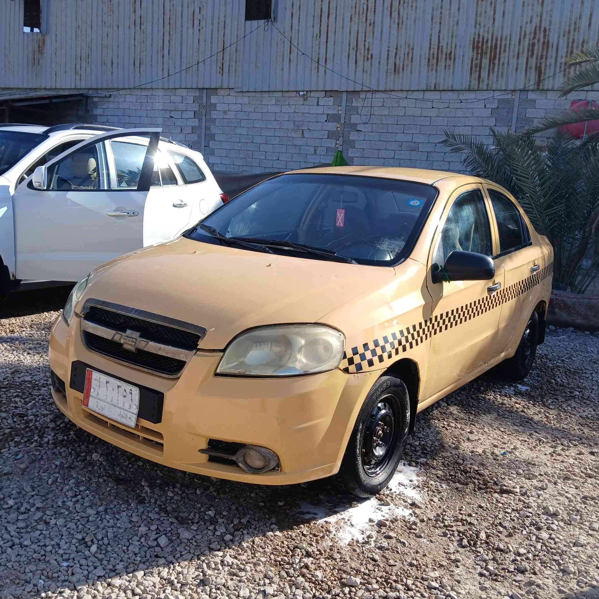 سلام عليكم
أفيوي ٢٠٠٩ بيه رشات صبخ أبيع حزام 
السعر ٤٠ وبيه مجال قليل 
مكينه كير مكفولات مصفره هيئه وغرامات سنويه الحد ٢٨ نجف مشخاب ***********
