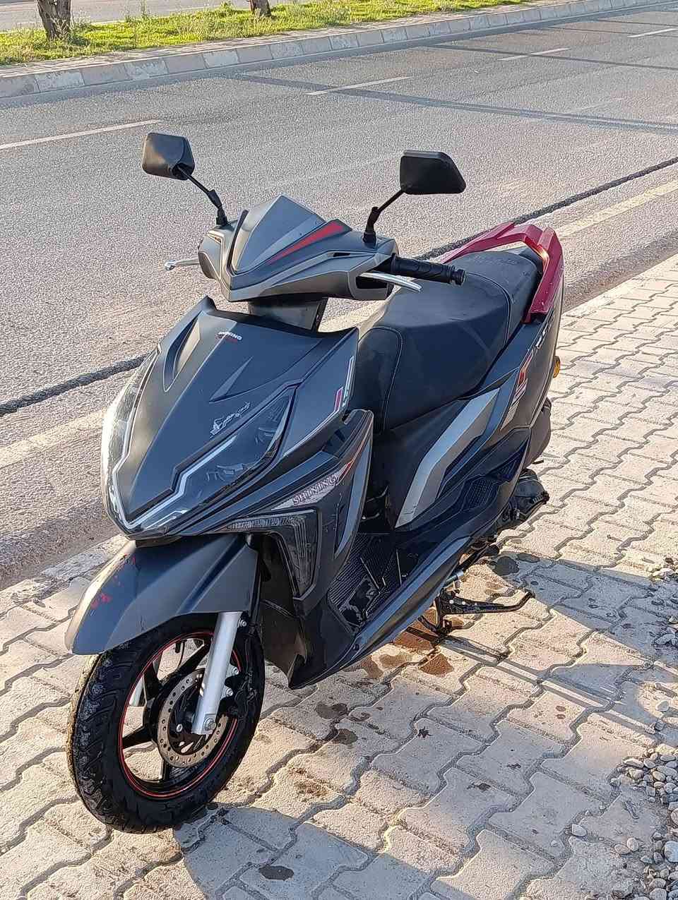 ♦️سلام عليكم
♦️دراجة شاينك  للبيع فقط
♦️🧿الون رصاصي 🧿
♦️حجم محرك 125cc🧿
 ♦️الدراجة غنية عن التعرف وهواي موجودة بديالى 
♦️اوراق كاملة 🧿
♦️السعر اتصل وتدلل 
♦️ واسئل على سعرهة بيش الزيرو 😉

♦️المكان ديالى جلولاء شيخ بابا 
 
الرقم بي واتساب بالفيس مامتواجد الشراي يتصل
♦️📞📞📞  ***********📞📞📞♦️
