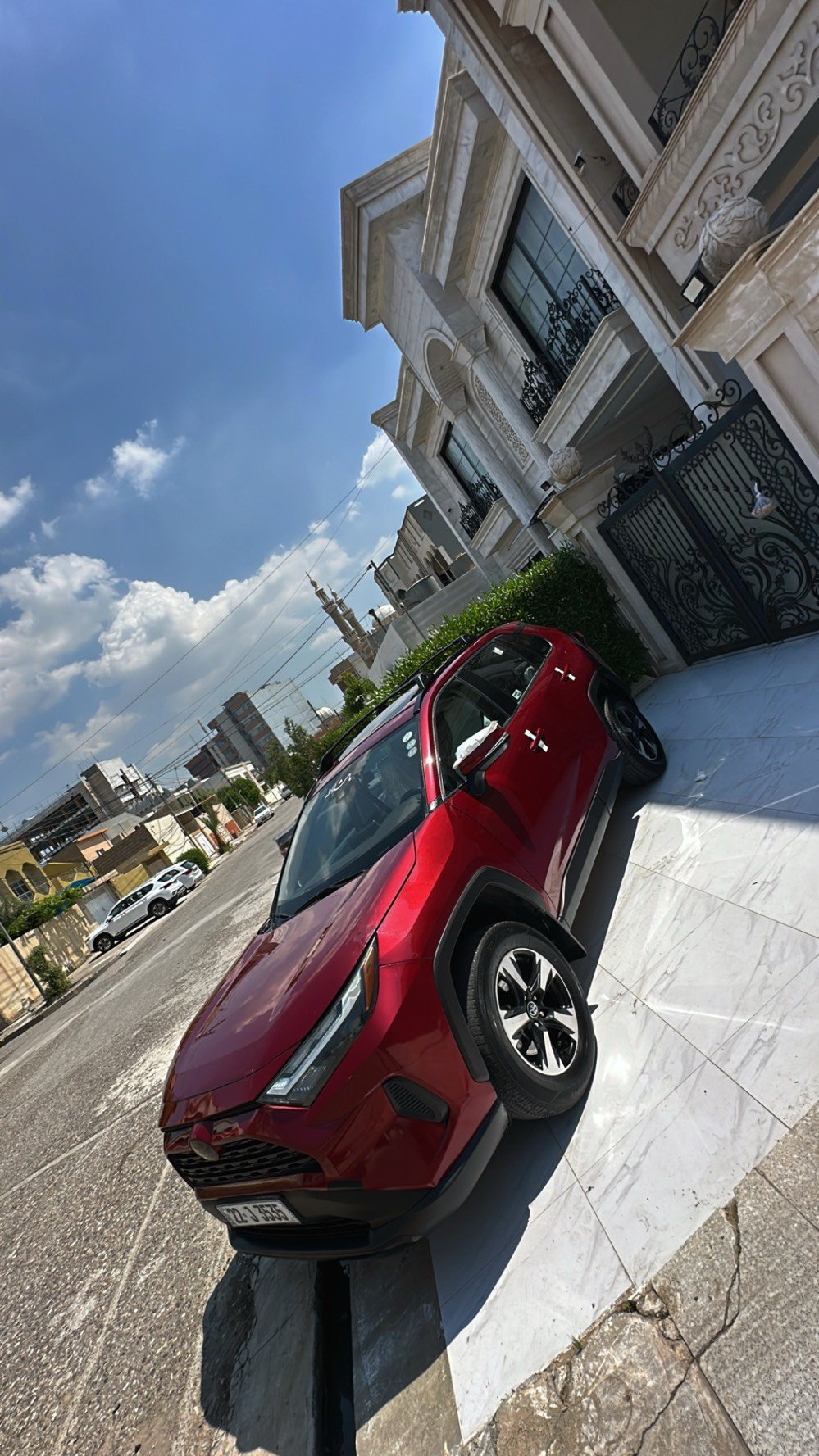 Toyota rav42023 ful ful ***********
‎فول فولى بێ دەبل ئەکسل  سەیارەکە گێڕ و مەکینەیی بەشەرت مەکینە ٢.٥ کامیریە ٦٧ کم ڕۆییە زۆر نوێو پاکە بێ سبوخە قەترەیی نییە سبوخ  کەمەک جێ جێ ساردە کوتە بێ ئێرباگ تازە سێرڤس کرایە ٤ تایە و ویلی نوێ لە ژێرە بێ مەسرەفە ٢١٥ وەرەقەو مەحامەلە گۆرینەوەش دەکەم ***********