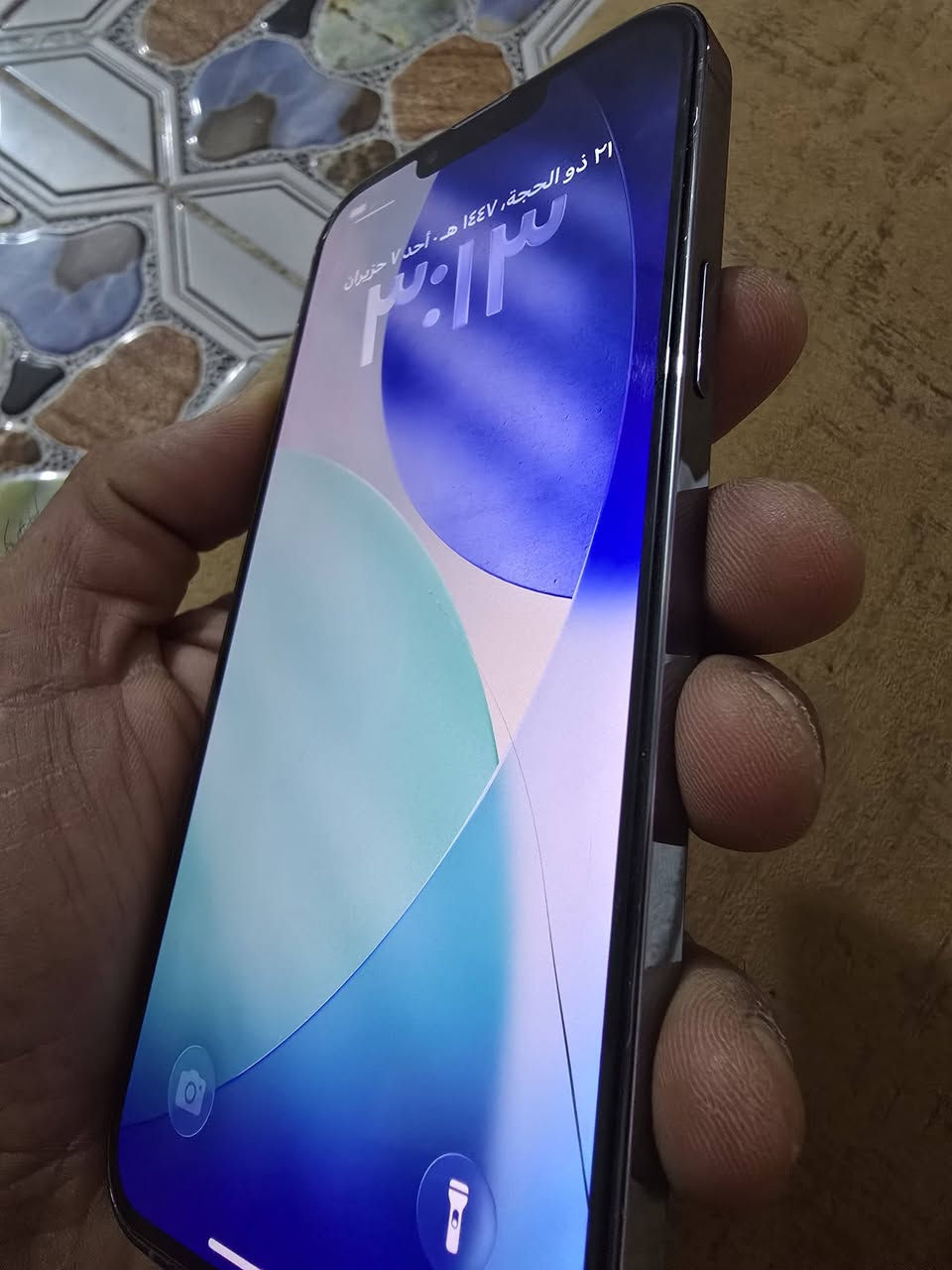 كسر بلحساس ناعم كلش ممبين ١٣برو ماكس ذاكره ٢٥٦ بطاريه ٩٣
***********
