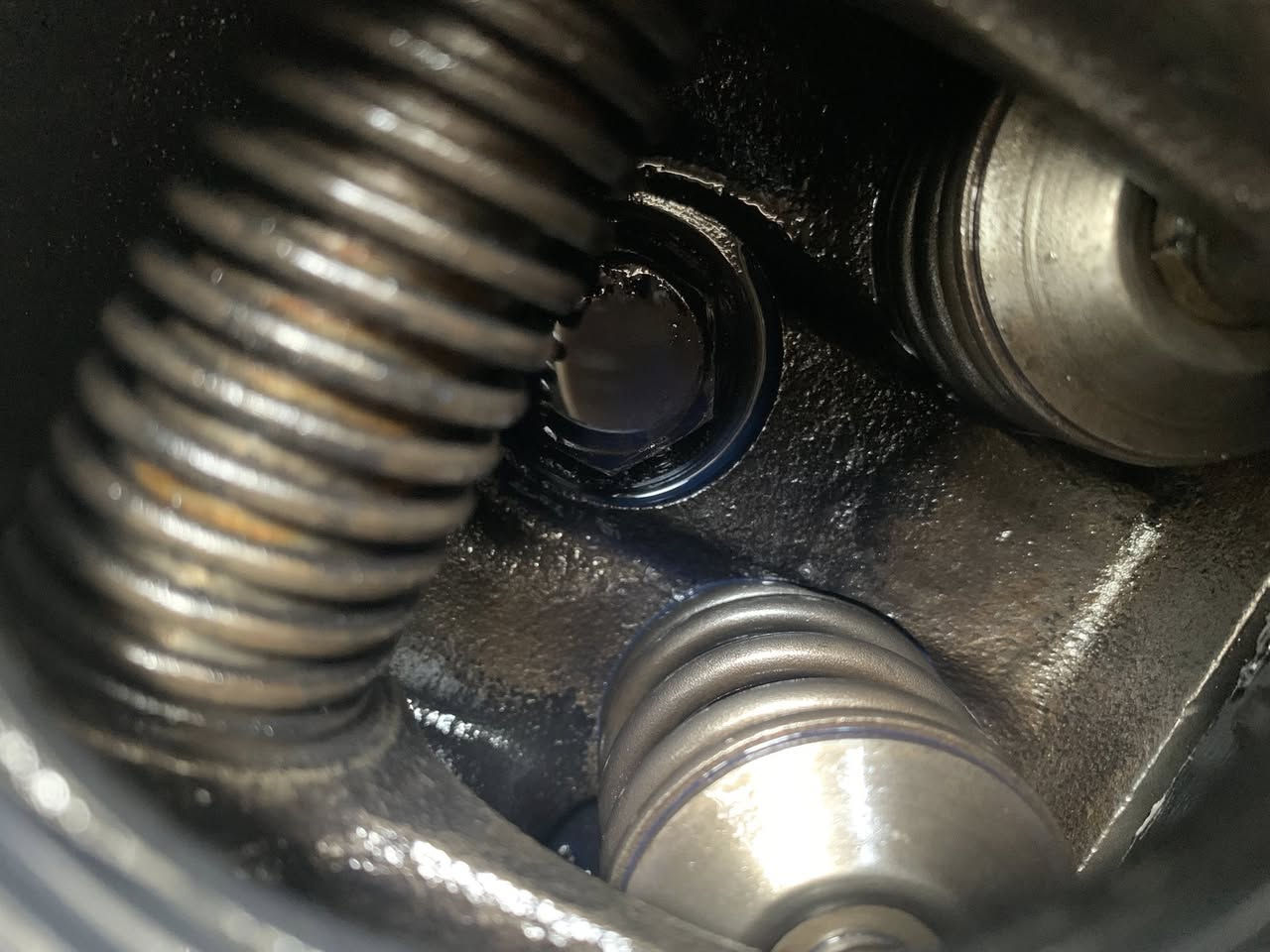 سلام عليكم. 0775.683.2415.                                                               وصول جديد بيركنز 6 بستم سوبر انتركلر.                         150كيفي توليد لوري سمر فرنسي المنشأ 🇬🇧.              مكينه شرط استندر وتوليد استندر ضمان أنكليزي.            مولده ضمان الحمل - شاشه حمايه تشغيل ذاتي.            يوجد جميع احجام المولدات والكيفي.                           يوجد توصيل لجميع محافظات وبضمان.                            0751.672.7522 واتساب فقط
