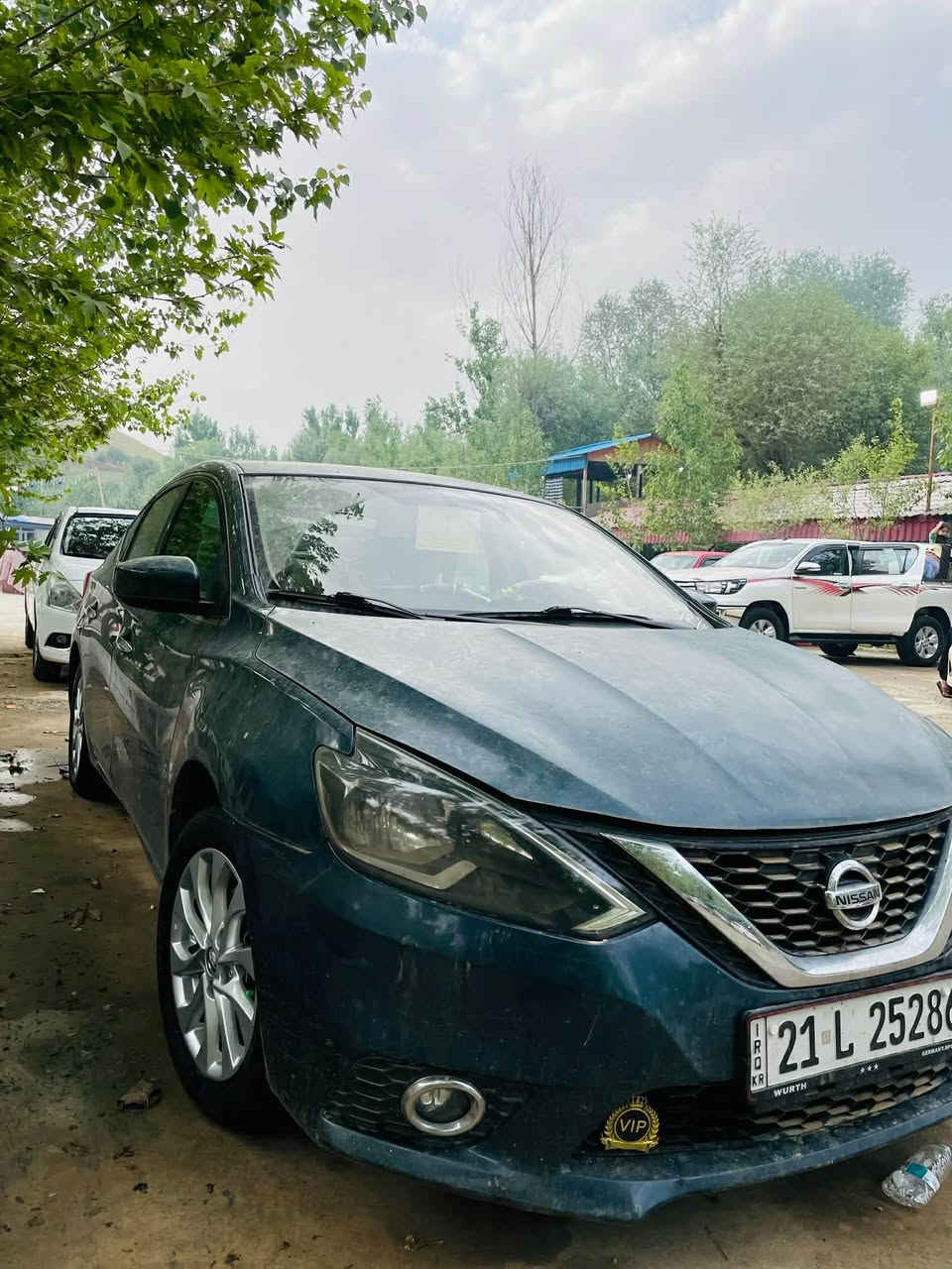 نيسان سێنترا مۆدێل ٢٠١٧ سڵایت سەنەوی تازە رەقەم تازە گێر و مەکینە بەشەرت چرکەی تێدانیە رۆنی گێری لە شەرکە گۆراوە پێش و پشت توندوتۆڵ یەک پارچە سبوخ بەس بۆنید بێ ژوورەوە ئێرباگ بەس سوکان سیستەمە ٤تایە لۆک لەژێرە سەیارەکە بەناوی خۆمە 
*********** أربيل, العراق
