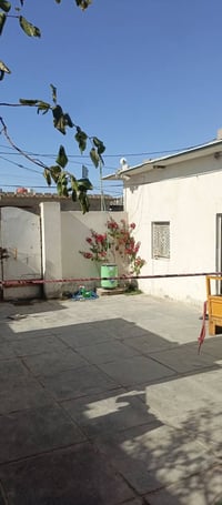 ٢٥٠م • هول وغرفتين • القائد البصرة