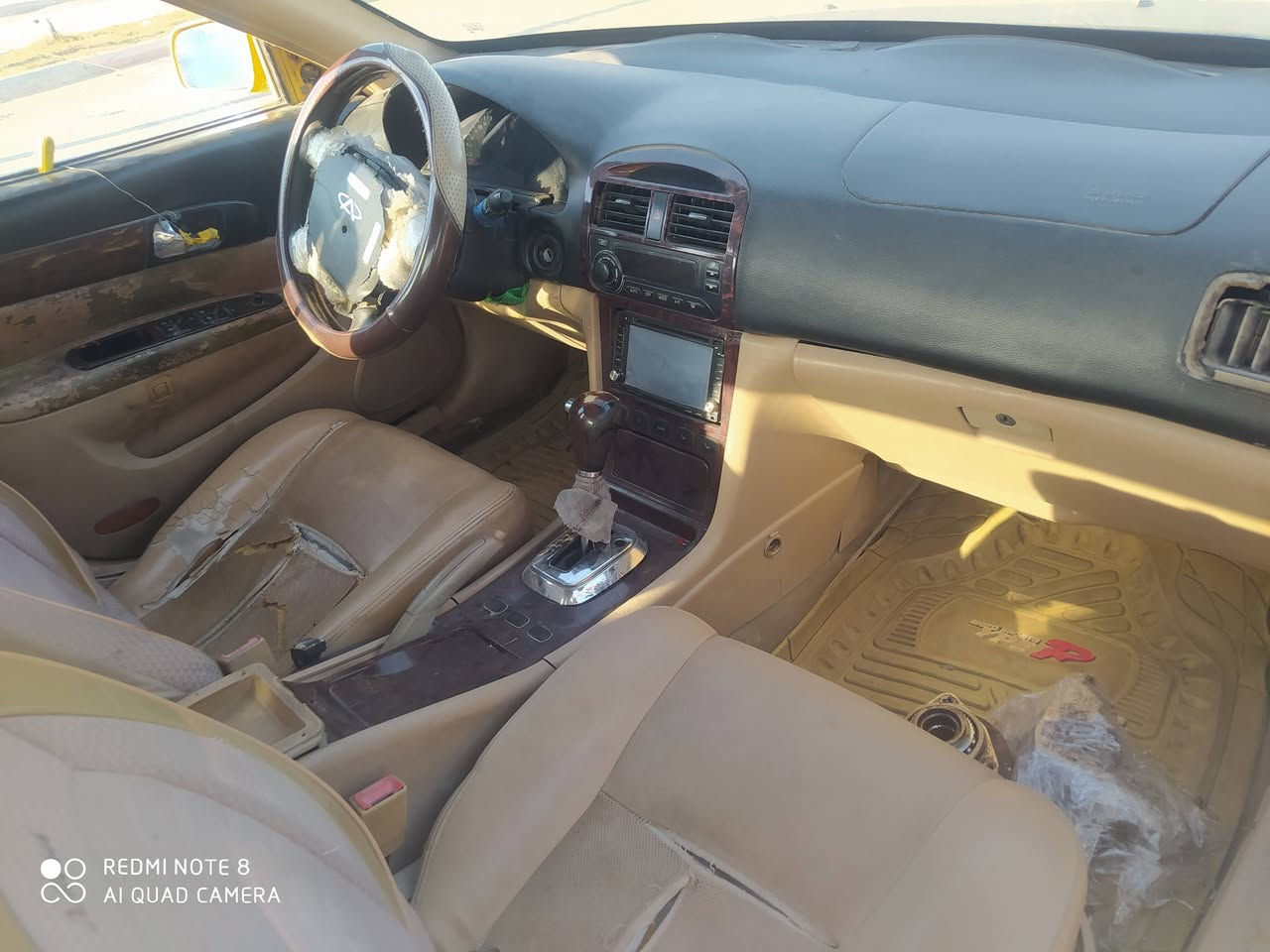 شيري استرا 2012 رقم بغداد سنوي 28  مكينه وكيره كورلا محور  سياره عوزه بس كهربايات بصيط مكاني نجف  سعره 23وبيه مجاله بسيط كلش  ***********
