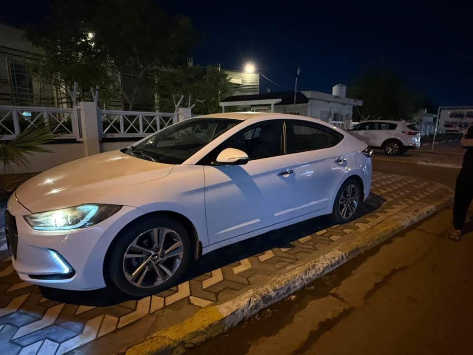 النترا 2018 خليجي اربيل بأسم شركة دلير خسرو سمايل مكفولة ماشية 155 كم السيارة بيها بارد نزلت صورته وبيها طخات والسنوية ساقطة من ال 2023 مكان السيارة بغداد السعر 145

***********
