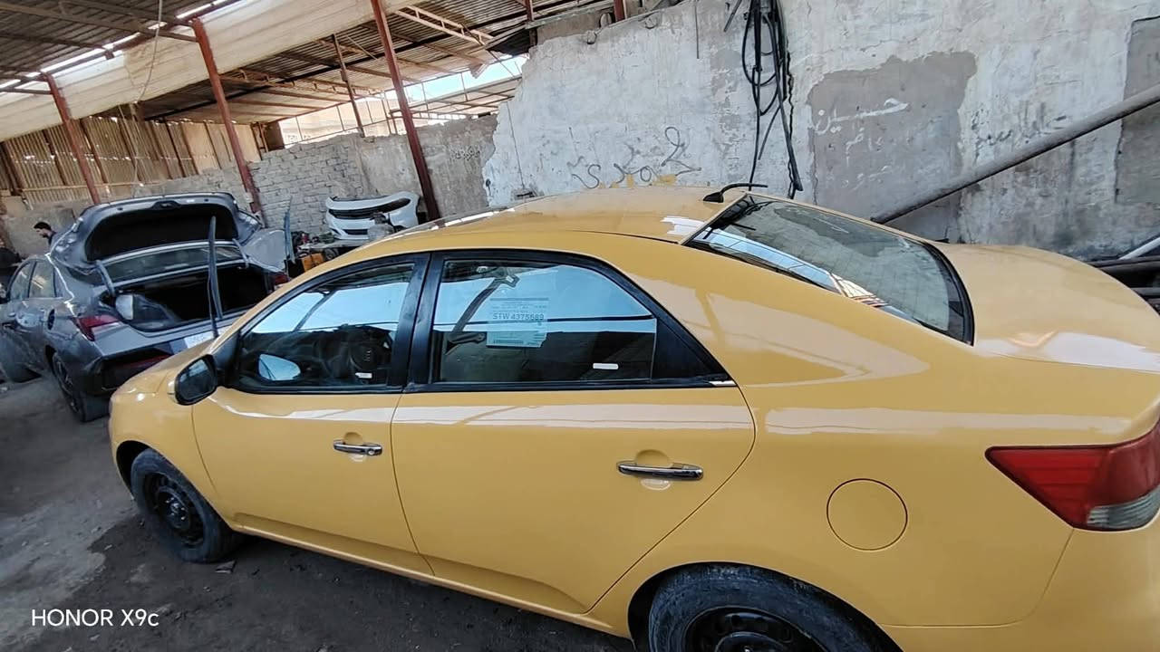 سلام عليكم سيراتو مديل 12 فول مواصفات فتحه بل قماره تحكم ستيرن بصمه بصمت ابواب رادار خلفي كير جديد مكين نضيفه حداديه نص عمر هيه وغرامات على البايع سنويه صاقطه بشهر العاشر ابيع شرط مداور السعر 75 وبيها مجال رقم ابو سياره اني مكلف ***********
