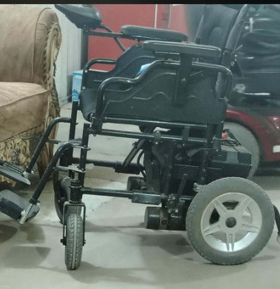 السلام عليكم كرسي شحن مستعمل نظيف للبيع كربلاء المقدسة السعر  450 @إشارة التواصل خاص


**إذا كنت صاحب هذا الإعلان وتريد حذفه لأي سبب، رجاءا أرسل رسالة إلى الدعم الفني**