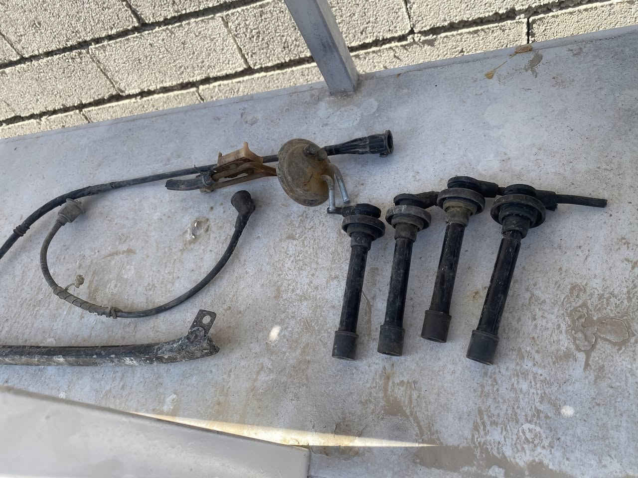 السلام عليكم غراض للبيع
مال نيسان سني كشنات ودعامية خلفية وبنيد وجاملغات امامية ومبخرة بانزين وحساس هواء ولايت فقط بدون جام وترايش مال جنطة
كدامكم اليريد منهن كم شغلة او يريدهن شلعة وحدة بسعر مناسب
مكاني صلاح الدين
***********
