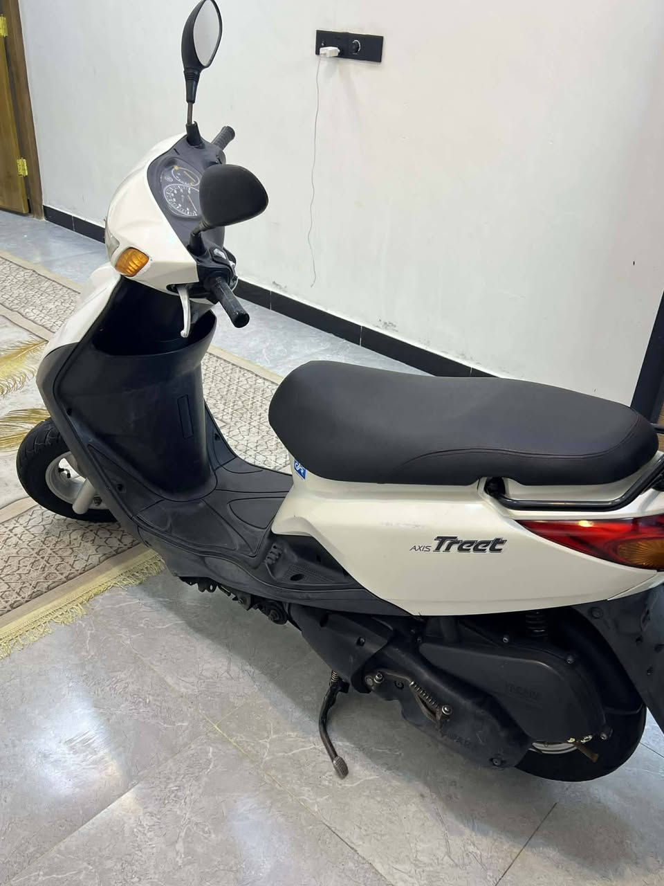 سلام عليكم اكزز ياباني نوزل دراجة رمبه كفاله عامه مكينة بلكارتون دراجة كلهه بلاديه كفرات اصليه سعر مليون وربع مكاني بغداد *********** دراجة ماشيه 16الف
