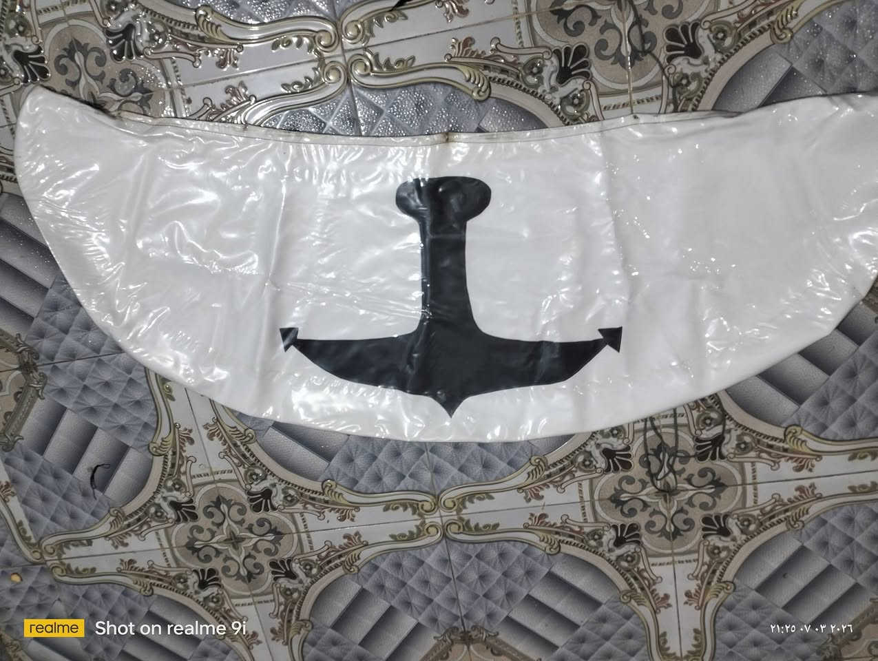 سلام عليكم ورحمه الله وبركاته
من رخصة صاحب الكروب متاح بوشي مآل بنيد ستار اكس 
سعر ٢٥ ألف 
مكان العماره 
رقم الهاتف/ ***********
