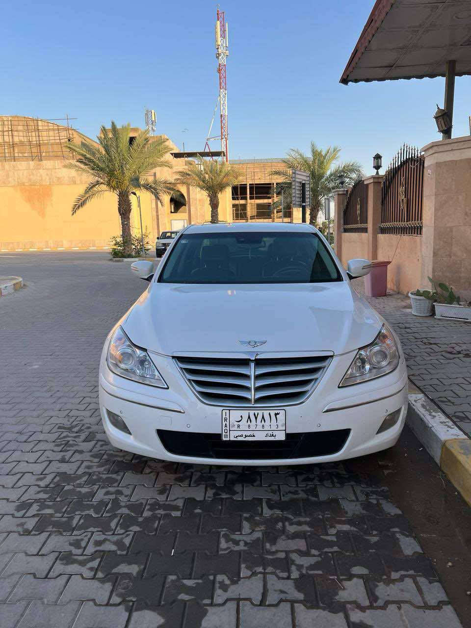 2011 فول اعلا مواصفات السياره بيه قطع صبغ ابيع حزام شواصي وحوض مكفولات 110 وبيه مجال
***********
