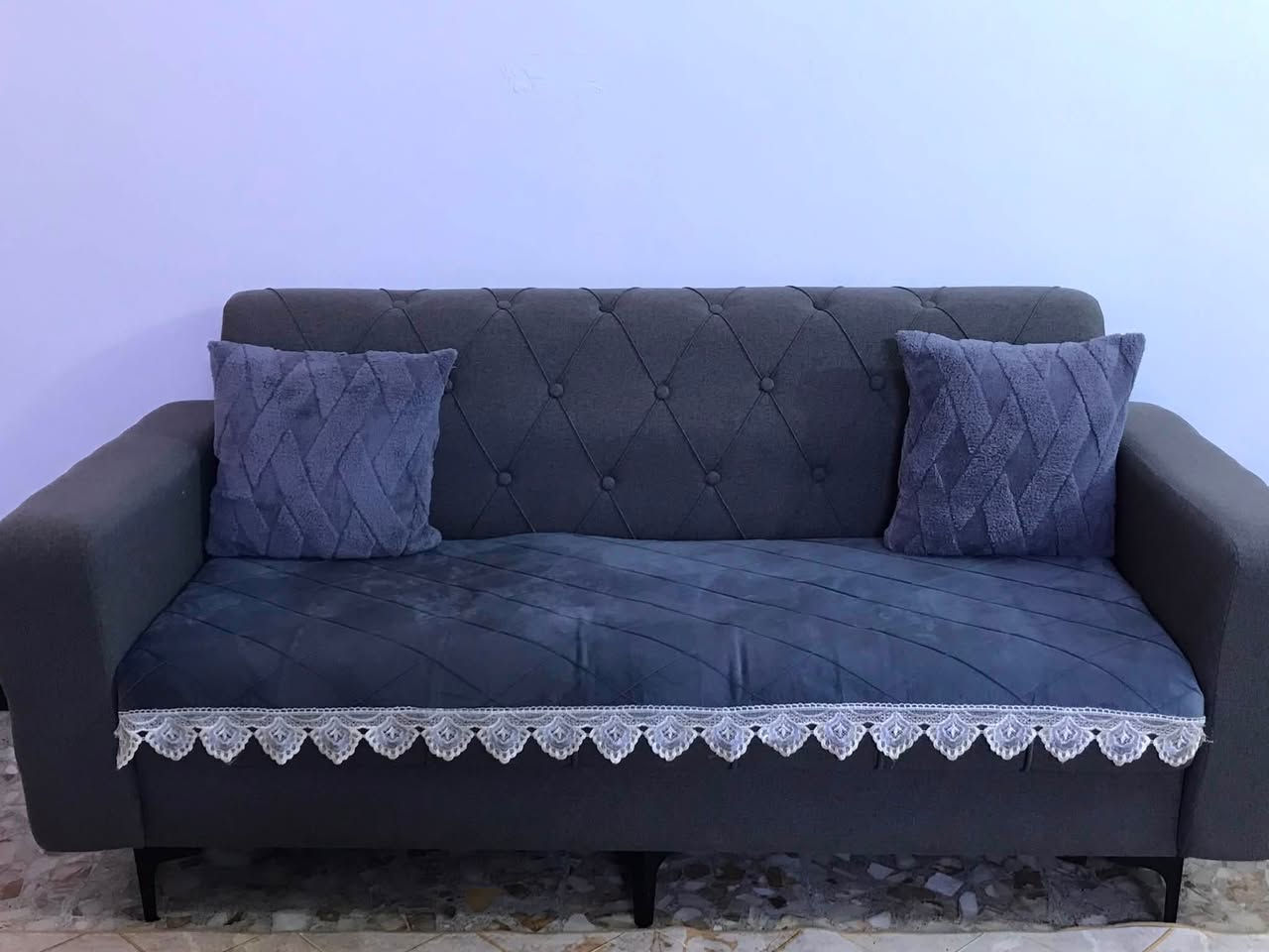 تخم للبيع مامستخدم كلش 
صارلي 4اشهر من اخذته الله شاهد شخط واحد مابيه جديد بمعنى الكلمه سبب البيع الشكل مو اني الاريده 
10مقاعد ويه كوشات 8مع سيت طبلات


**إذا كنت صاحب هذا الإعلان وتريد حذفه لأي سبب، رجاءا أرسل رسالة إلى الدعم الفني**