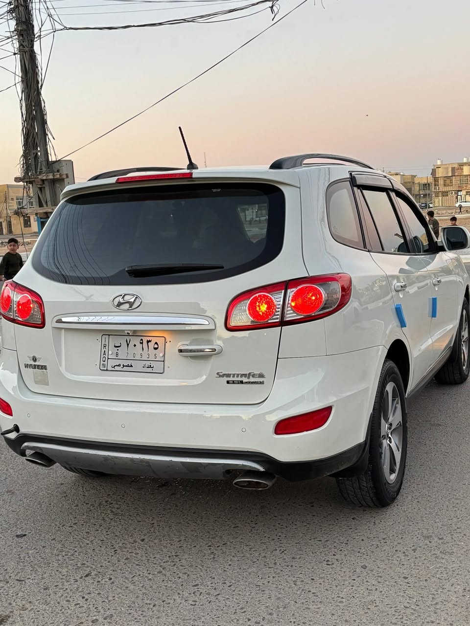 سلام عليكم سياره نوع سنتافي موديل 2012خليجي فول مواصفات خنك واحد عل واحد كفاله كير مكينه حداديه تخم تاير تبريد تدفىه تبريد ثلج شاير بل مري شاشه كامره حساسات تحكم ستيرن جهتين خمسه ويل كب 6سلندر 7راكب 3قطع تبريد سستم سماعات كشاف زنون تحكم امامي خلفي مكفوله من الحادث والضرب والتبديل والفتح بيه قطعتين كلير فقط باقي سياره كفاله عامه الاخير كشنات كهرباىي جلد سياره جاهزه خير من الله العنوان كربلاء السعر 148وبيه مجال حك الجيه الهاتف ***********بسمي تحويل مباشر بيع فقط
