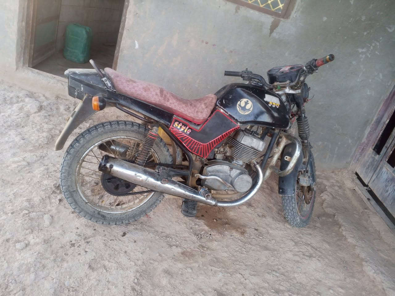 جاوه لبيع ال سعر 450 وبي مجال
الرغم ***********
