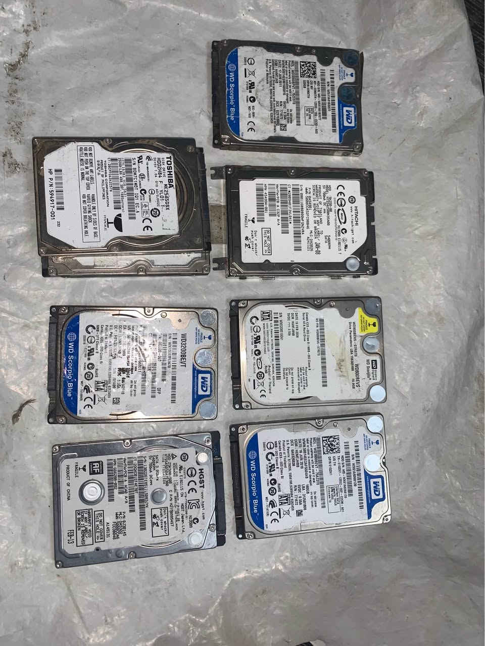 هاردات لا بتوب ورامات كله على الشغل  الهارد ١٠ ألف ورام ٥الف بغداد المعامل سوق الباويه ابيع شلع ماعندي توصيل هاتف *********** بغداد, العراق
