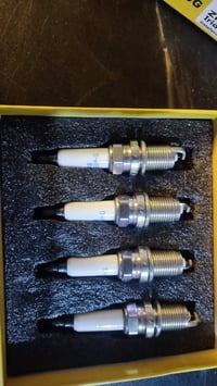 بلاكات سيارة • ليزري • شامل التوصيل