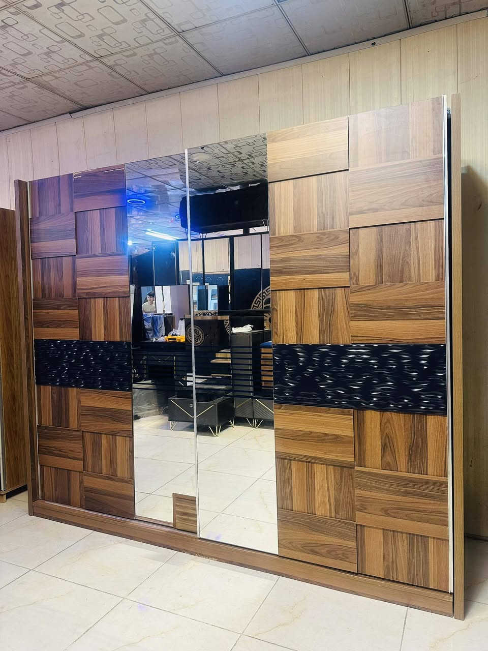 للبيع مع نقل وشد اسعار مناسبة عليها تخفيضات تواصل خاص


**إذا كنت صاحب هذا الإعلان وتريد حذفه لأي سبب، رجاءا أرسل رسالة إلى الدعم الفني**