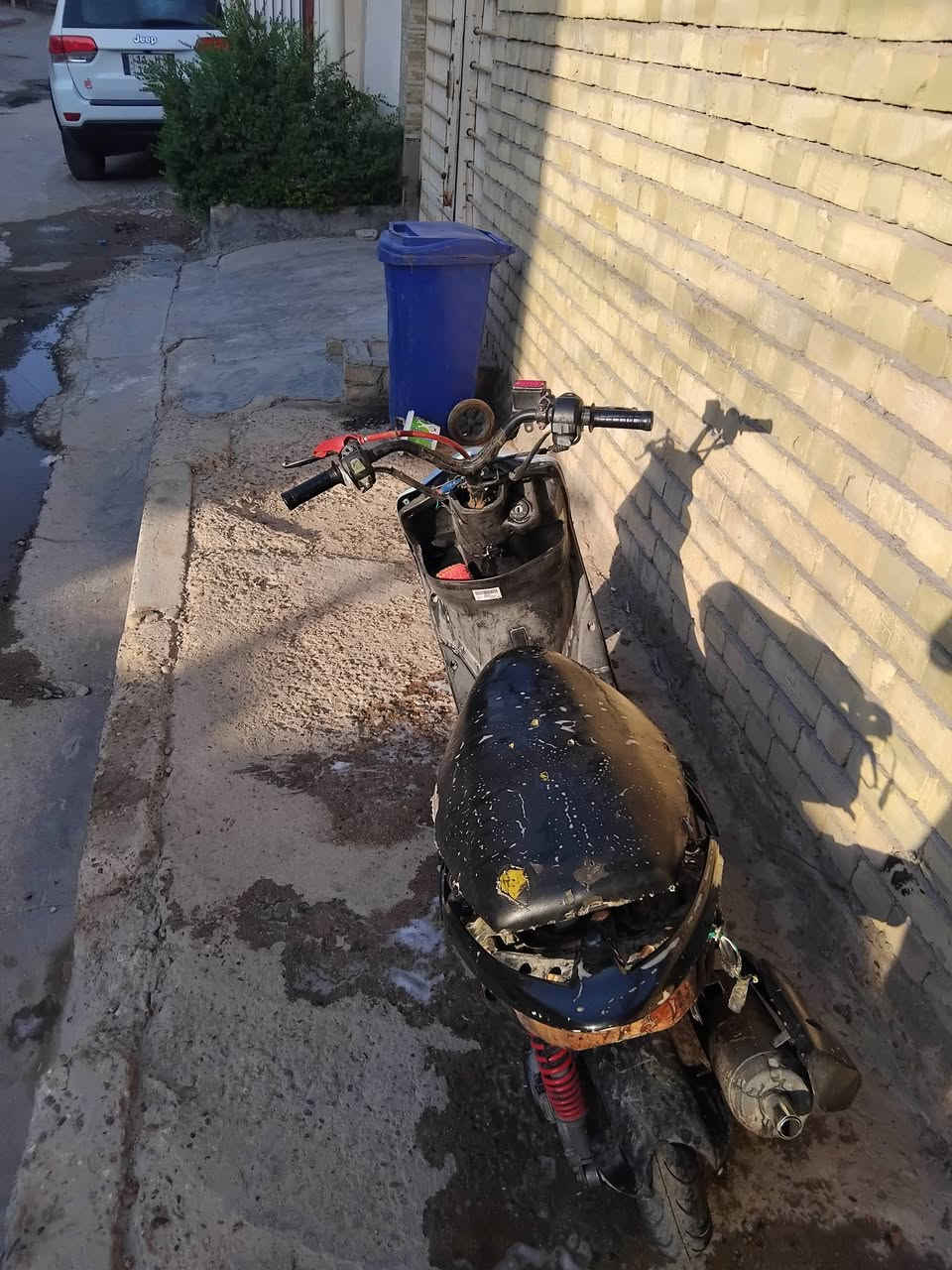 سلام غليكم دراجه للبيع دراجه نضيفه دراجه مكينه 49 برغي ممفتوح بيهه جانت مشتغله وطفت فجه درجه حلوه ونضيفه سعر ٢٥٠ رقم***********وتساب
