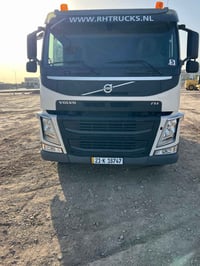 فالفو 2016 • كفالة عامة • تايرات جديدة