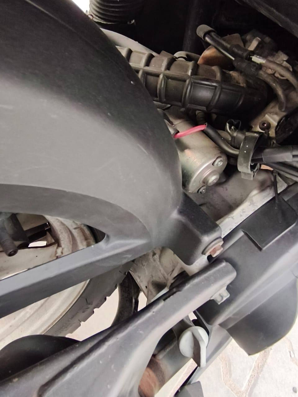 سلام وعليكم للبيع فله الدراجه ختم واحد كلهة مختمه ويه المكينه برغي ما مفتوح بيهة ستوه نازله من الرمبه كلش شغال بيهة  الدراجه داخل جوزي فول ملاح كله ملحه  عنواني بصرة معقل قرب مغتسل الأبله *********** فقط واتساب ما متواجد على فيس
