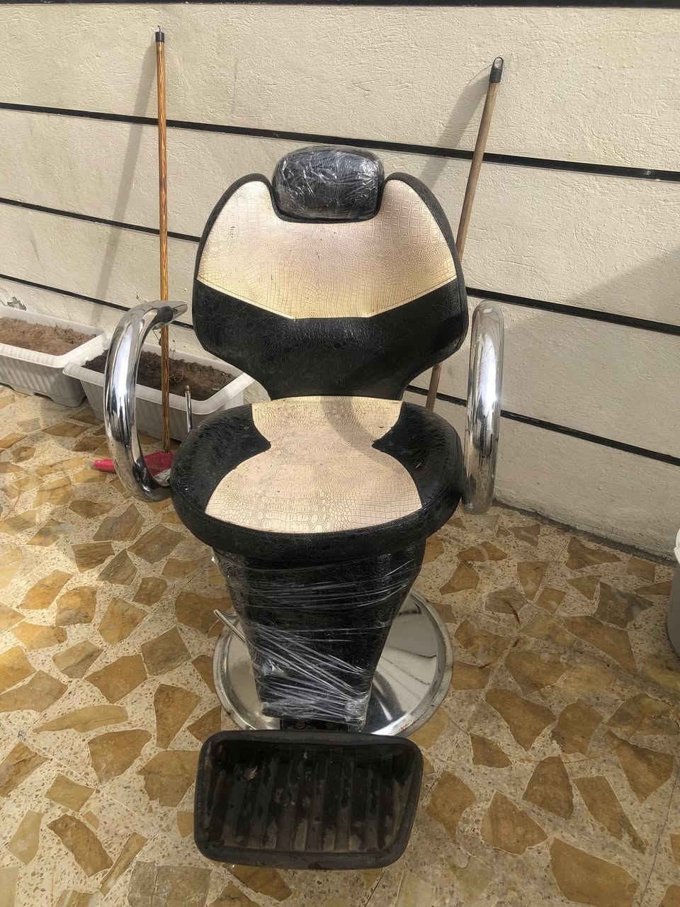 للبيع نظافة ٩٠٪؜
شغال مابي اي خلل 
مكاني بغداد 
للسعر والاستفسار خاص


**إذا كنت صاحب هذا الإعلان وتريد حذفه لأي سبب، رجاءا أرسل رسالة إلى الدعم الفني**