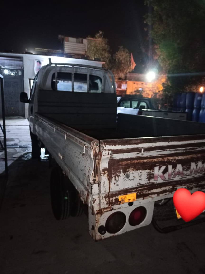 السلام عليكم سياره كيا حمل  مديل 11للبيع جاهزه من كل شيء سعرها 70 وبيها مجال للشراي  ساقطه  سنويه من 19  مكان جمهوريه***********
