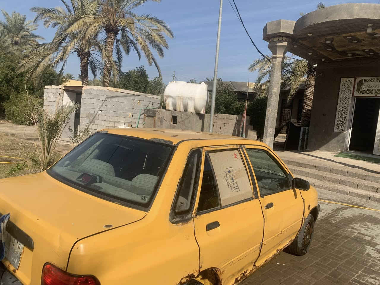 سايبا للبيع 2013سنويه ضايعه بس بيها بلاغ كتاب قاضي يعني ابيع كوم حديد كير مكينه جديدات سعرها مليون او بيها مجال ***********
