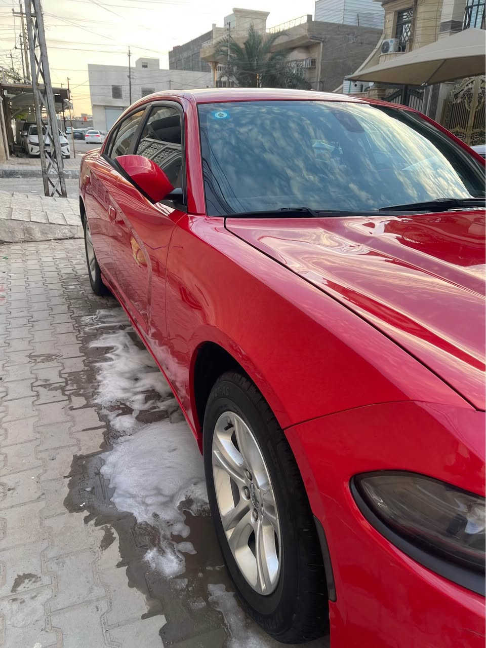 السلام عليكم سياره جارجر موديل 15 اصل دخول جديد كتاب ضباط تحويل مباشر حادثه موضوح بصوره والسونار المدكر الايسر بي صبغ والمدكر الايمن بي بارد رجاءآ اقره المنشور او شوف الصور وخابر السياره ماشيه 110 ميل موصفاتها رالي فول عدا الفتحه الاسفسار اتصل 
*********** 
العنوان البصره الزبير, البصرة
