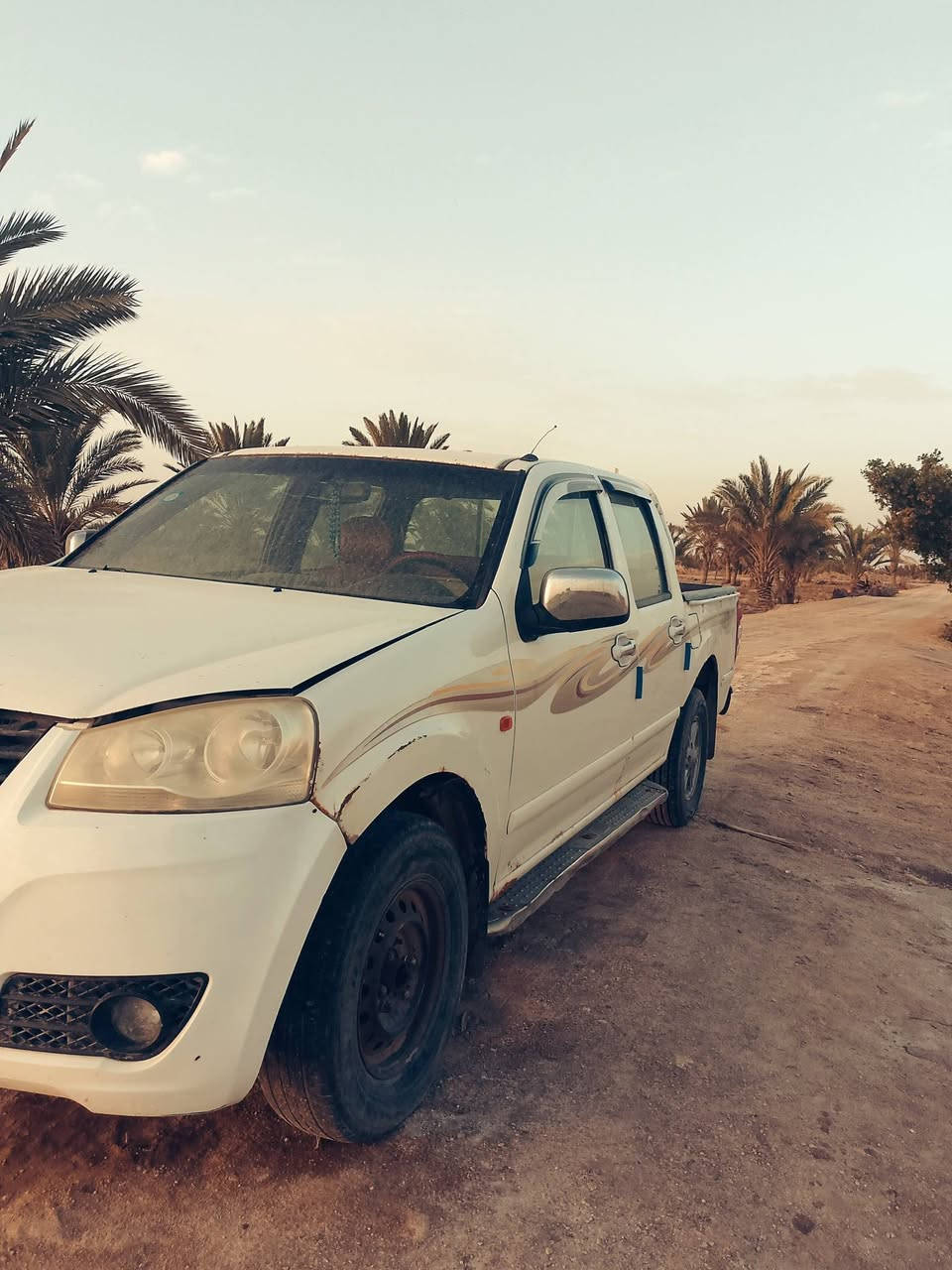 سلام عليكم  كريت ويل مديل 12 مشروع وطني كير ومحرك وحداديه خير من الله سياره حلوه بس يرادله غسله 
سعر 60 وبيه مجال
ملاحظه انا مكلف بنشر 
رقم صاحب السياره 👇🏽
***********
