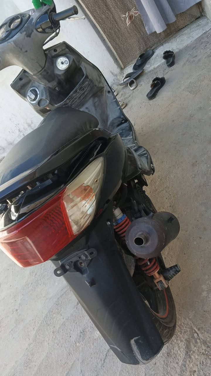 سلام عليكم متاح دراجه سكنس فحل نوزل
دراجه نضافه 100✅
دراجه برغي مامفتوح 
دراجه كهربائيات 
كاهن شغاله 
السعر 700 وبيهه مجال الطيبين 🙋💞
الاستفسار خاص ✅


**إذا كنت صاحب هذا الإعلان وتريد حذفه لأي سبب، رجاءا أرسل رسالة إلى الدعم الفني**