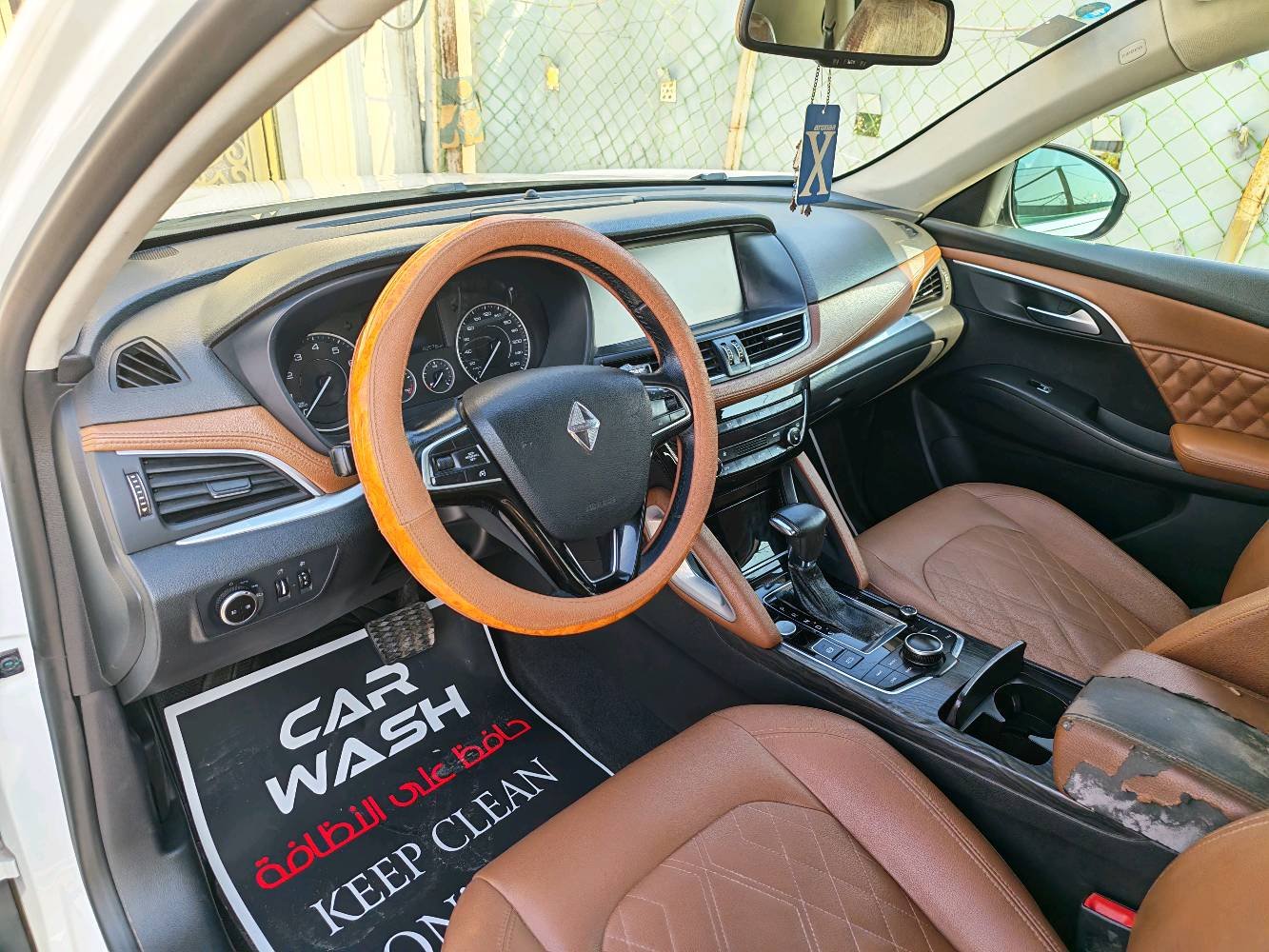 السلام عليكم Borgward Bx7 2017 ألمانية انتاج الصين سيارةSUV فورويل فول مواصفات رادارات خمسة كاميرات حساسات امامي خلفي السيارة على وضع الشركة مجرد حالوب 140 ورقة بيها مجال بسيط السيارة بغداد ***********
