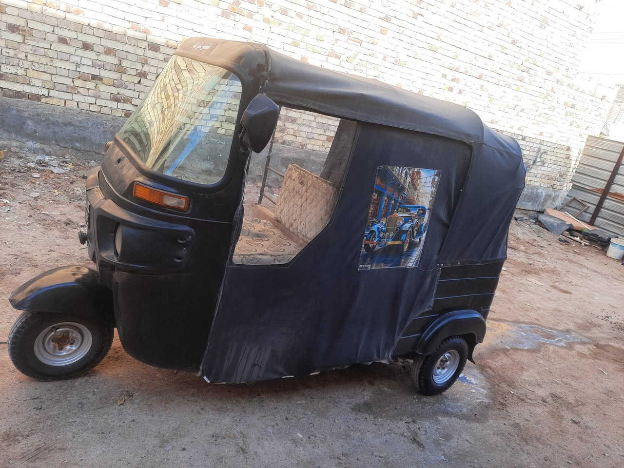 تكتك البيع موديل ١٧ شهر ١٠ بيهه مكينه جديده تجميع وتخم تاير جديد واي خياس مابيهه سعر ٤ وشراي يتصل ***********
