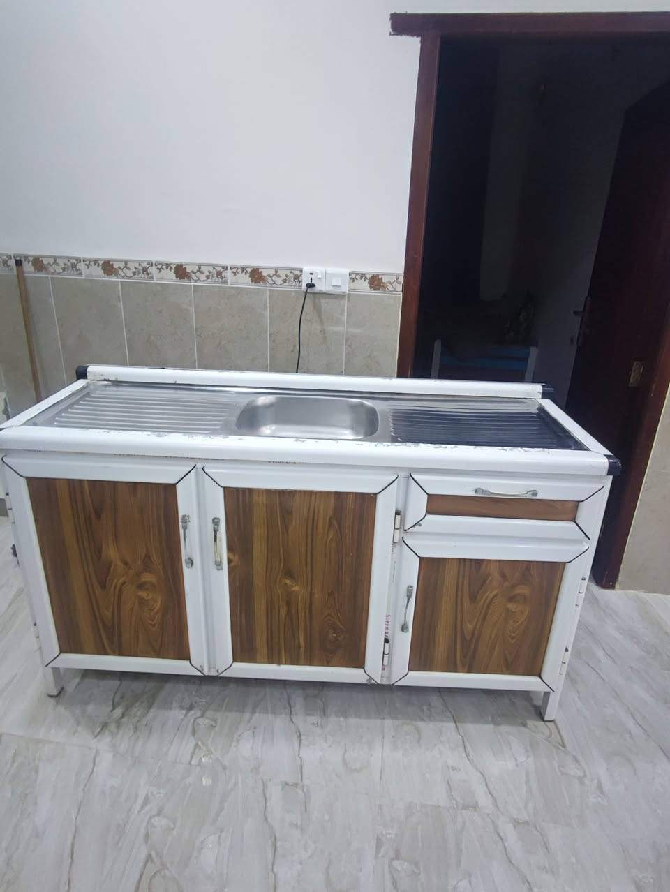 كاونتر تركي نضيف مستعمل قليل سعر ٢٥٠ العنوان المقدادية للاستفسار رقم الهاتف  770 087 8666


**إذا كنت صاحب هذا الإعلان وتريد حذفه لأي سبب، رجاءا أرسل رسالة إلى الدعم الفني**