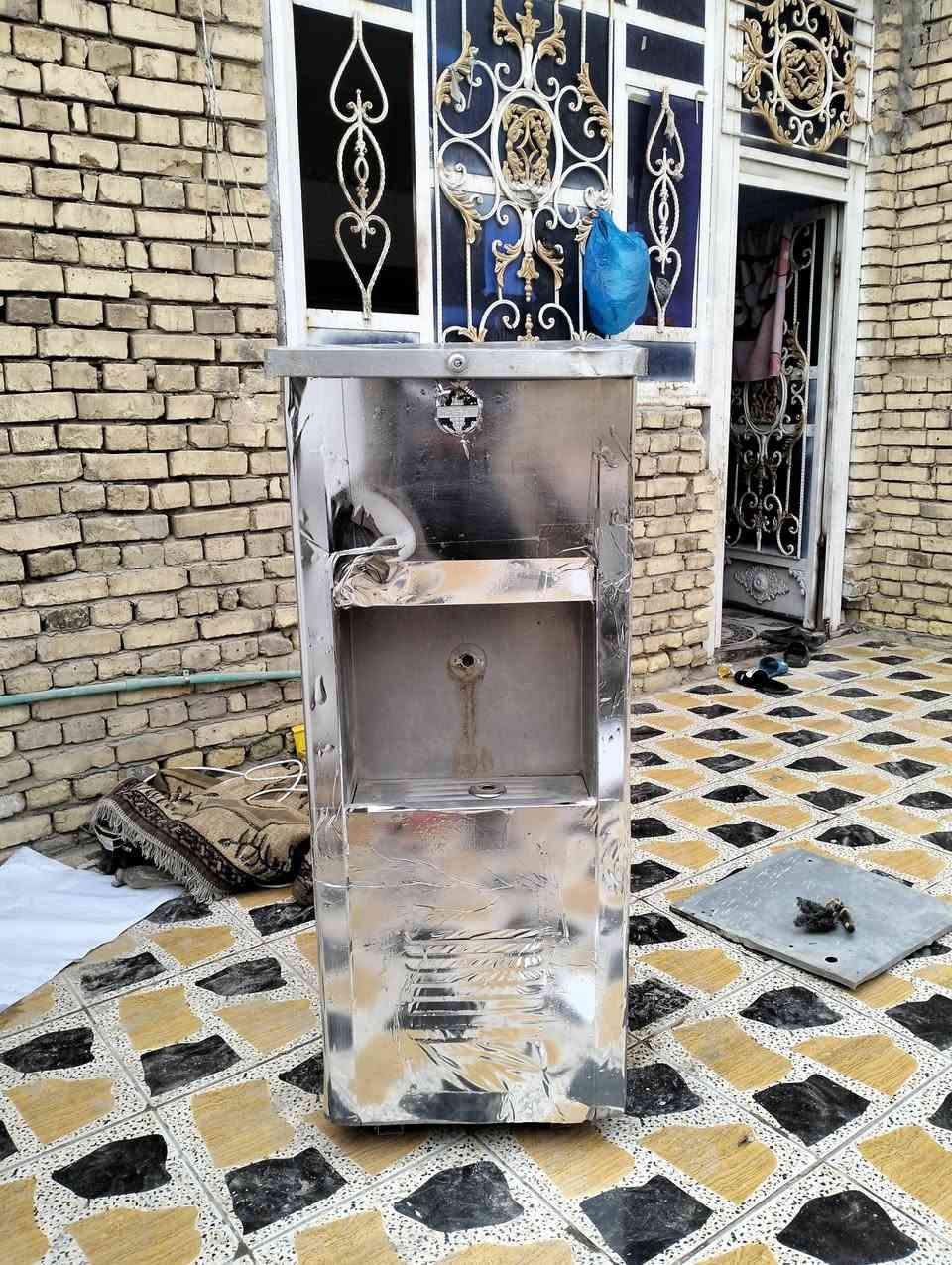 براد حساوي الكويتي سعة 30 لتر للبيع لتواصل ***********
