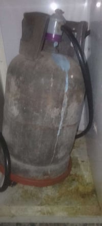 قنينه غاز للبيع عراقيه متروسه 07772297945تواصل واتساب فقط