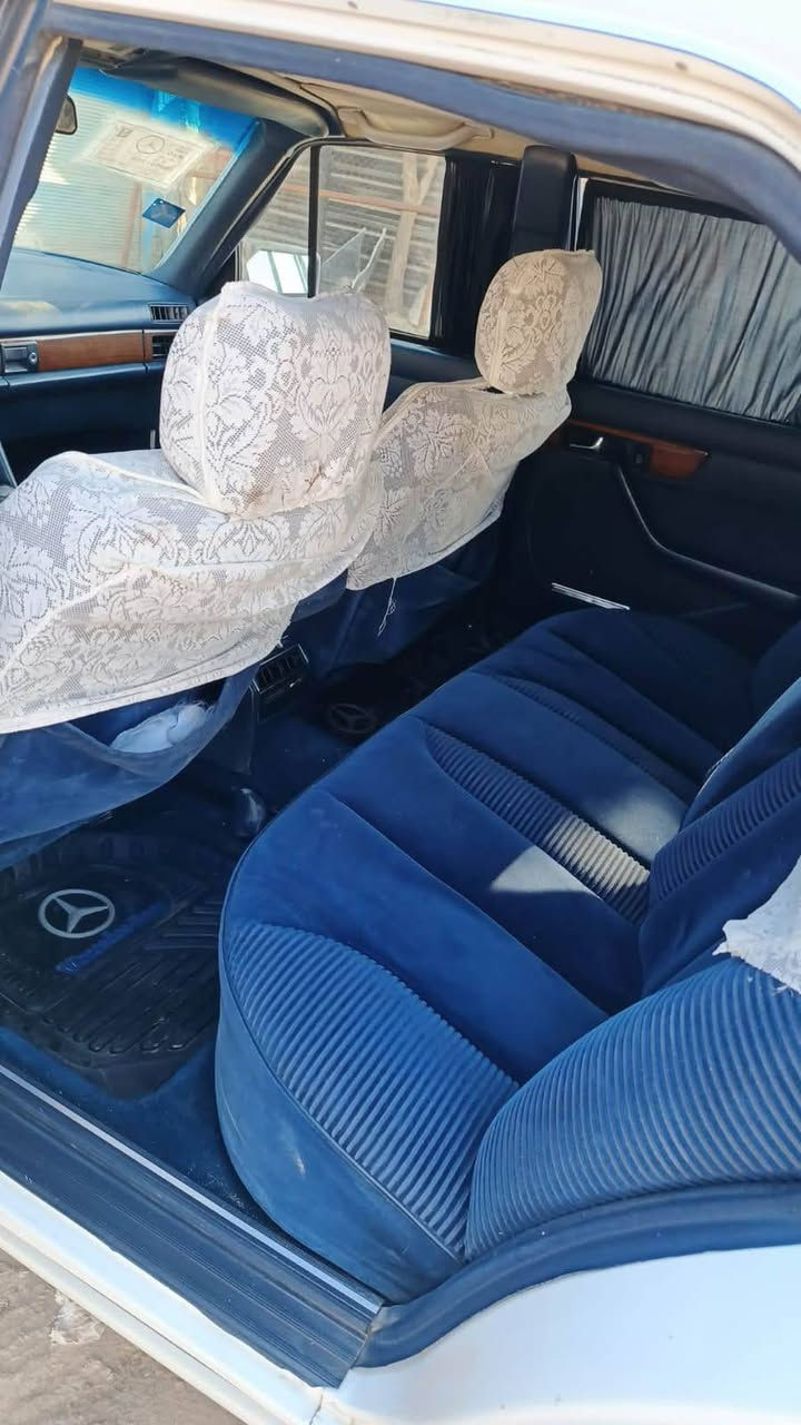 مارسدس موديل 1990
كير محرك كفاله  سياره مابيها اي نقوص 

تحويل ثاني يوم سنويه 2030 
مكان مسيب حي المعلمين 
سعر65مستعجل عليها وبيها مجال للشرايه 
للاستفسار ***********
