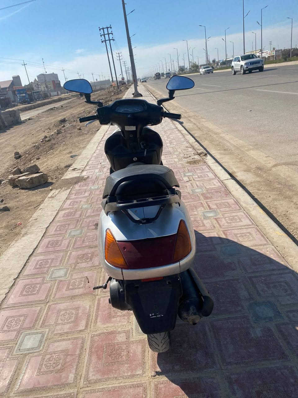 السلام عليكم سبيسي ياباني البيع مفتوحه مره وحده رايمر السعر٥٥٠وبيهه مجال
‏‪***********‬‏
