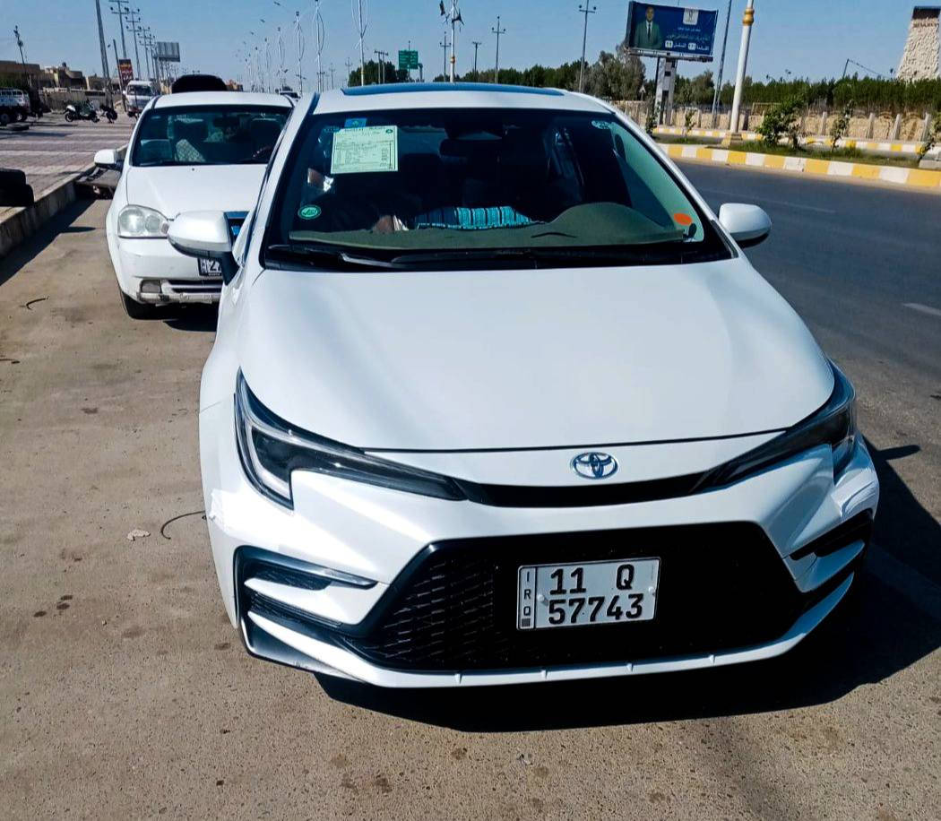 كورله هايبرد 2024 سياره كفاله عامه سياره معروفه مواصفاتها فول سياره مابيها اي نقص وجديده بمعنئ الكلمه سعر خاص ***********
