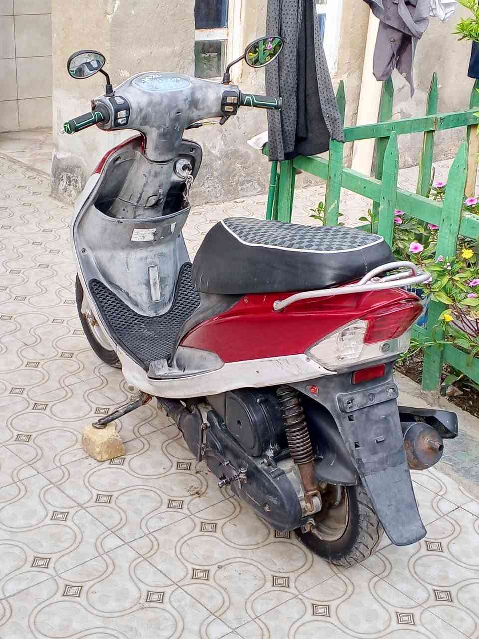 ماكس منغولي ختم واحد  نضيفه كله جديد وماناقصه شي سعر ٥٧٥ مكاني ديوانيه سنيه شراي يتصل***********
